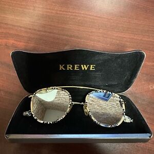 Krewe sunnies